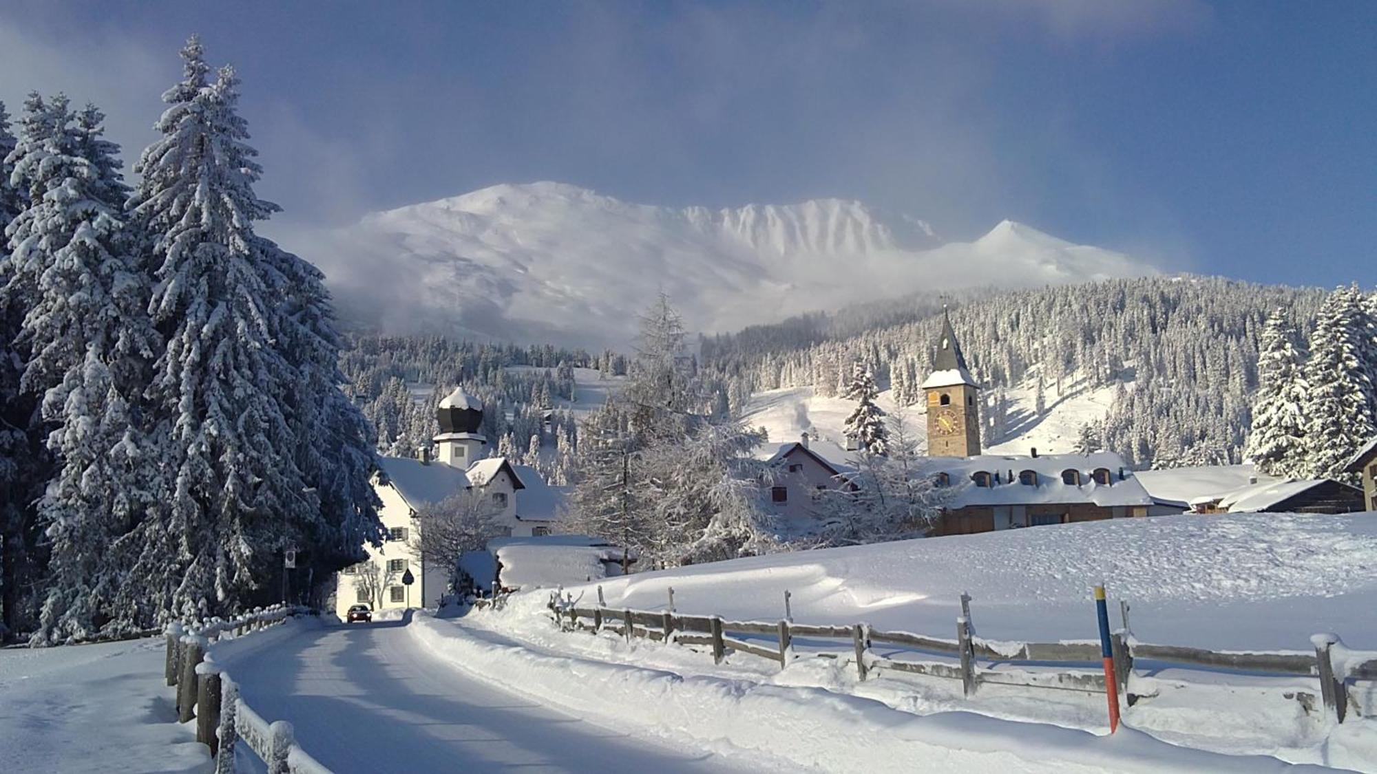 Hotel Alpina パルパン エクステリア 写真
